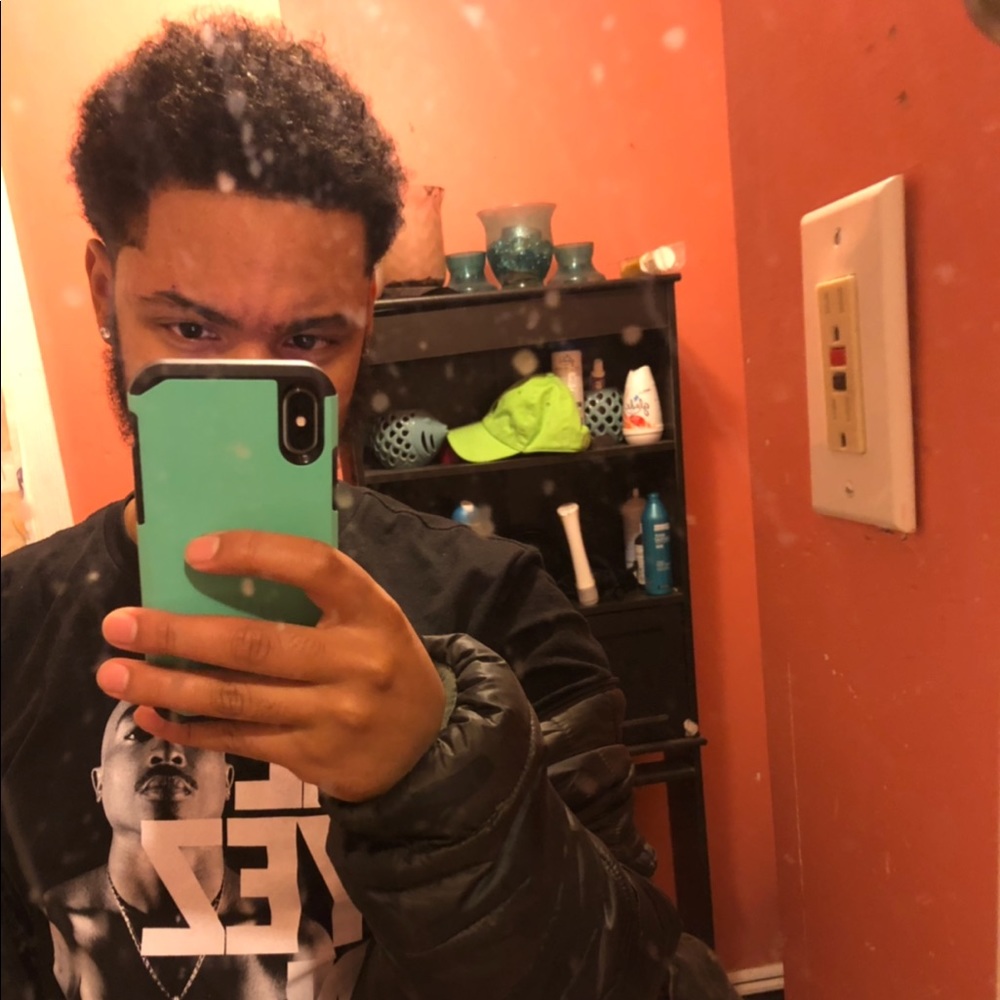 Meet your Posher, Joshua